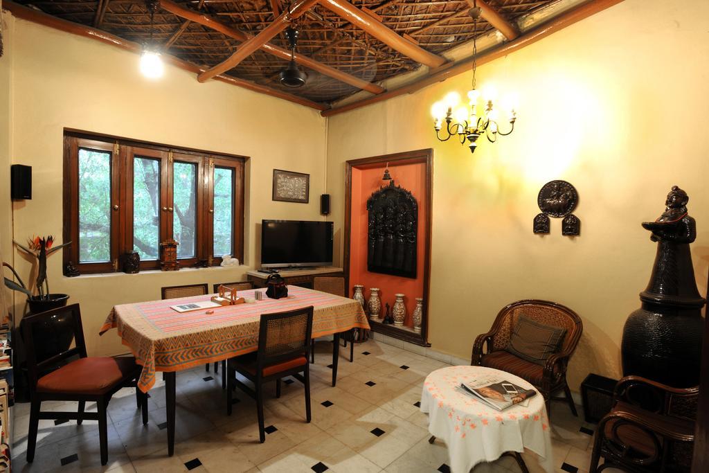Master Bed And Breakfast Új-Delhi Kültér fotó